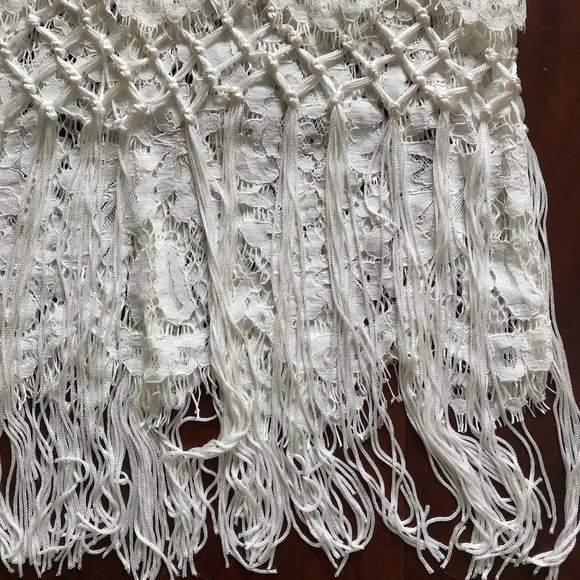 Verty White lace fringe skirt S - Picture 5 of 9